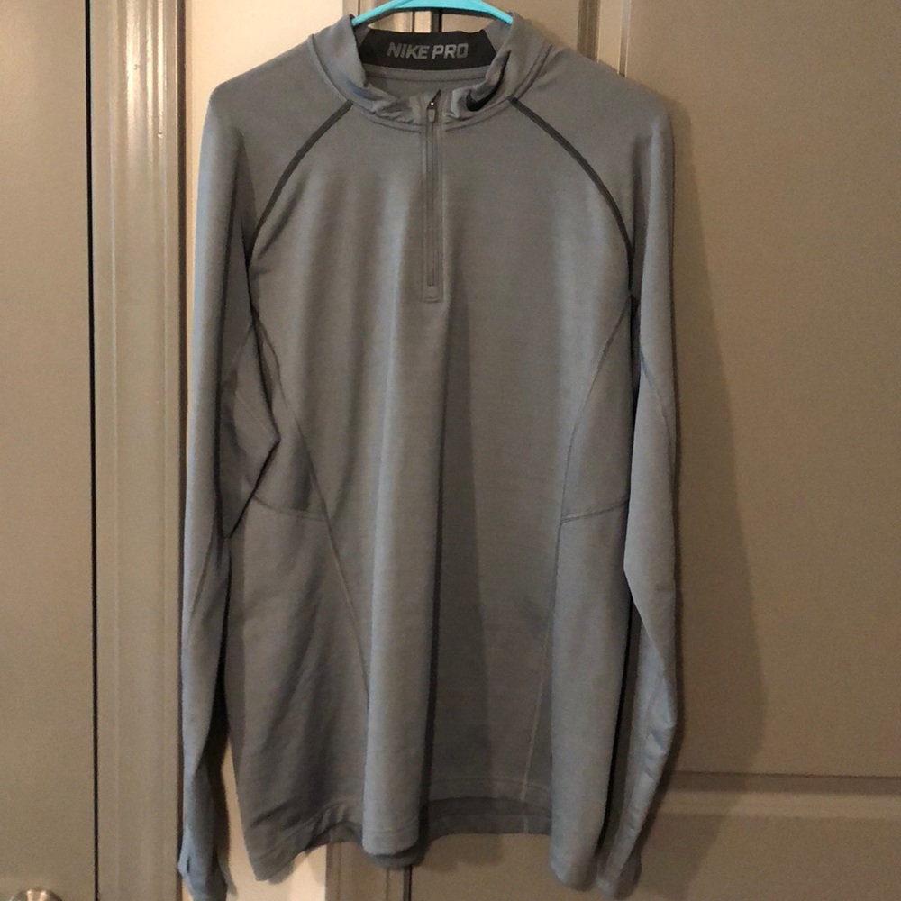 Nike 1/4 zip pull over